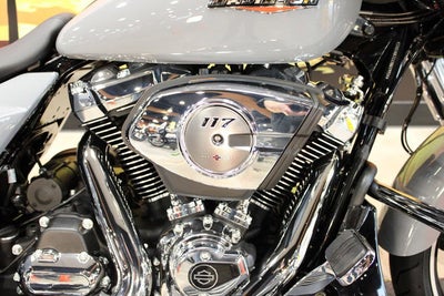 2026 Harley-Davidson FLHX - Street Glide Base