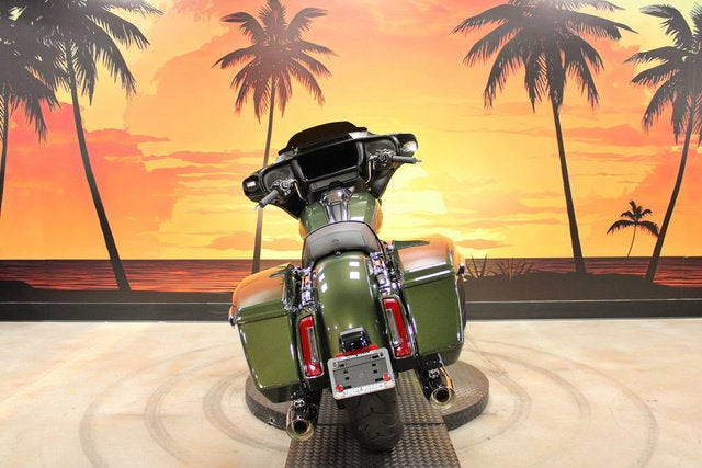 2026 Harley-Davidson FLHX - Street Glide Base