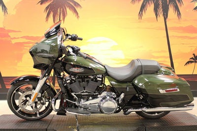 2026 Harley-Davidson FLHX - Street Glide Base