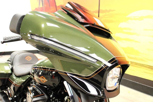 2026 Harley-Davidson Street Glide FLHX