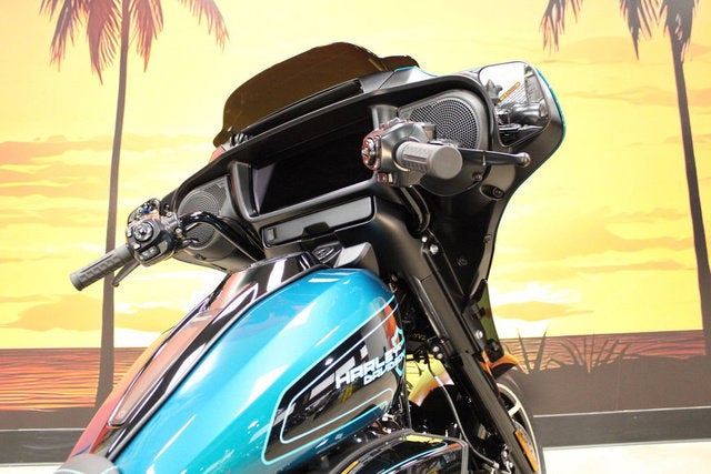 2026 Harley-Davidson Street Glide FLHX