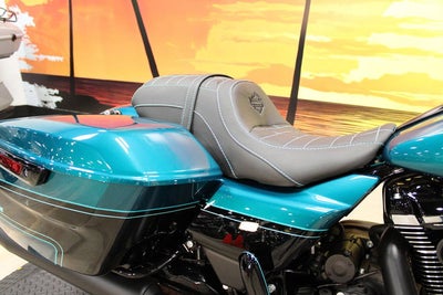 2026 Harley-Davidson Street Glide FLHX