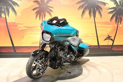 2026 Harley-Davidson Street Glide FLHX