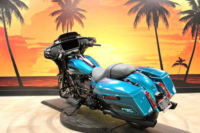 2026 Harley-Davidson Street Glide FLHX