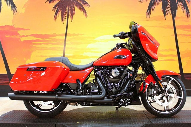 2026 Harley-Davidson Street Glide FLHX