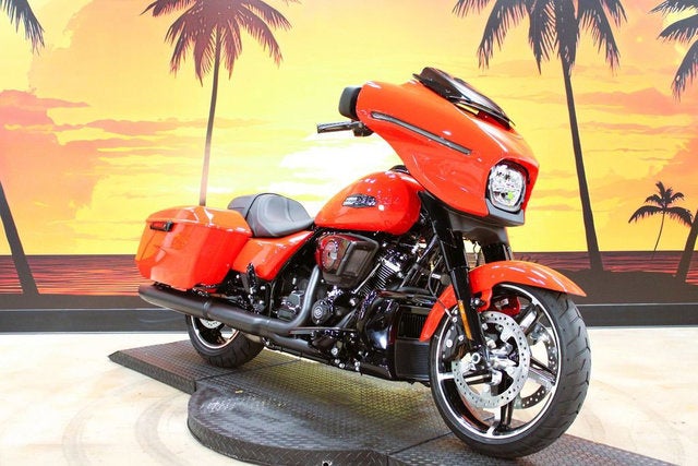 2026 Harley-Davidson Street Glide FLHX