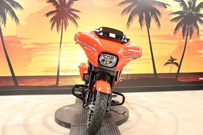 2026 Harley-Davidson Street Glide FLHX