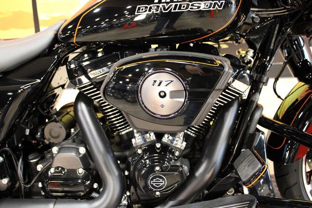 2026 Harley-Davidson Street Glide FLHX