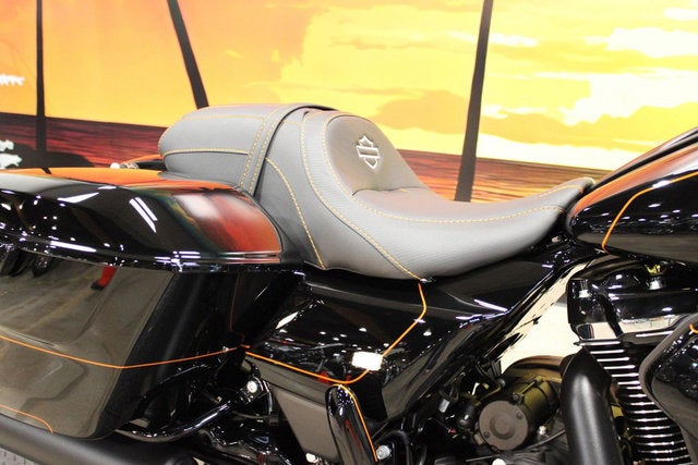 2026 Harley-Davidson Street Glide FLHX