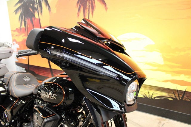 2026 Harley-Davidson Street Glide FLHX
