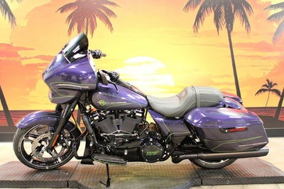 2026 Harley-Davidson Street Glide FLHX