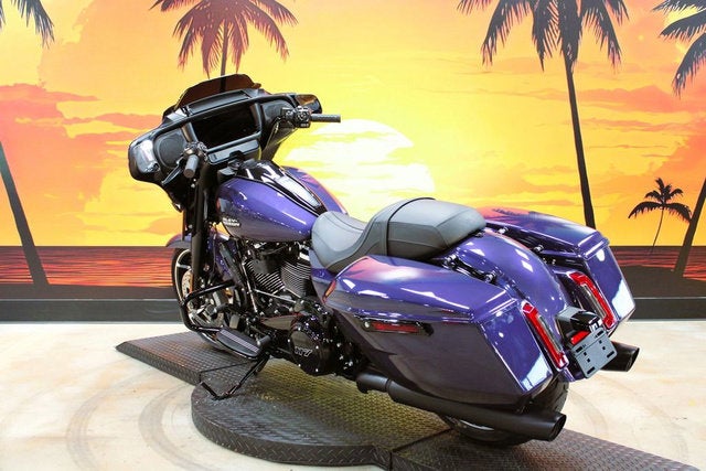 2026 Harley-Davidson Street Glide FLHX