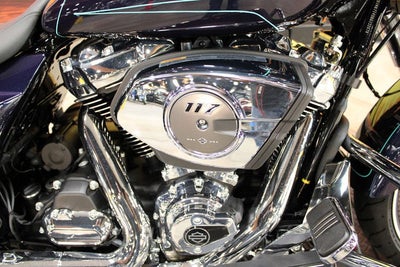 2025 Harley-Davidson FLHX - Street Glide Base
