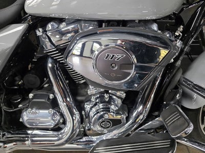 2025 Harley-Davidson Street Glide FLHX