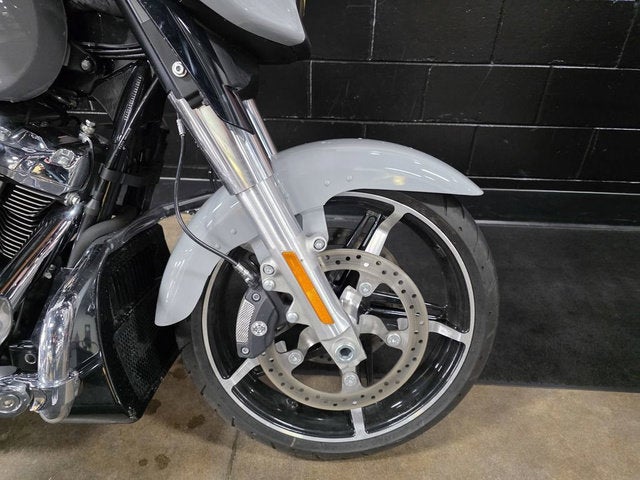 2025 Harley-Davidson Street Glide FLHX