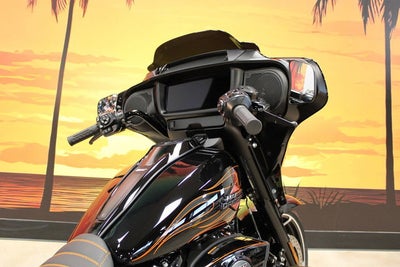 2025 Harley-Davidson FLHX - Street Glide Base