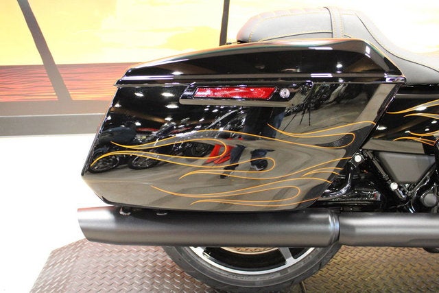 2025 Harley-Davidson FLHX - Street Glide Base