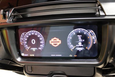 2026 Harley-Davidson Street Glide FLHX