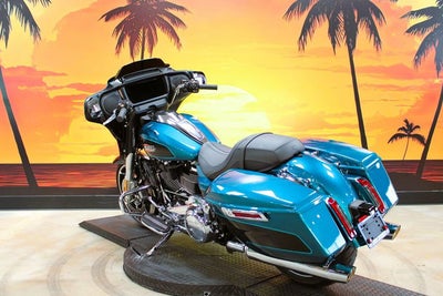 2026 Harley-Davidson Street Glide FLHX