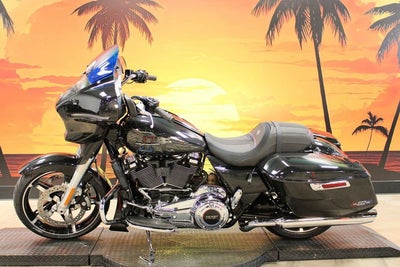 2026 Harley-Davidson FLHX - Street Glide Base