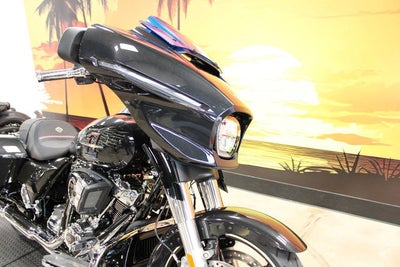 2026 Harley-Davidson FLHX - Street Glide Base