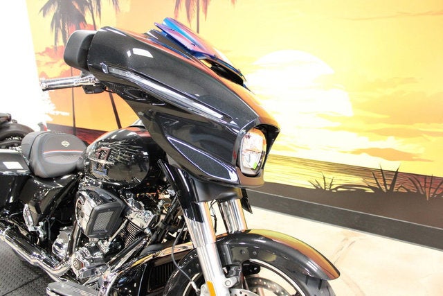 2026 Harley-Davidson FLHX - Street Glide Base