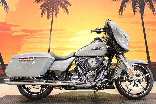 2026 Harley-Davidson FLHX - Street Glide Base