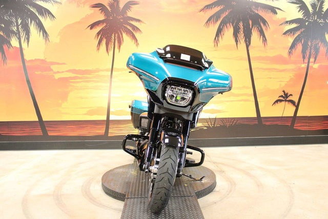 2026 Harley-Davidson Street Glide FLHX