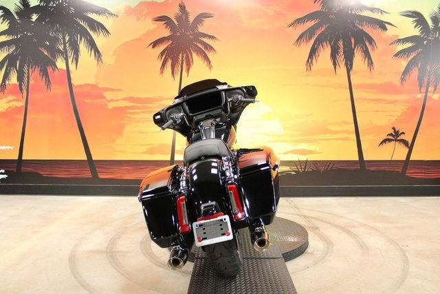 2026 Harley-Davidson FLHX - Street Glide Base