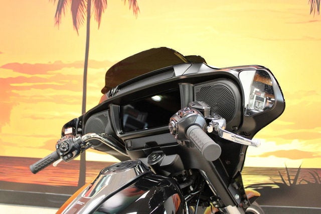 2026 Harley-Davidson FLHX - Street Glide Base