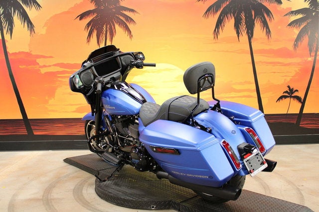 2026 Harley-Davidson Street Glide FLHX