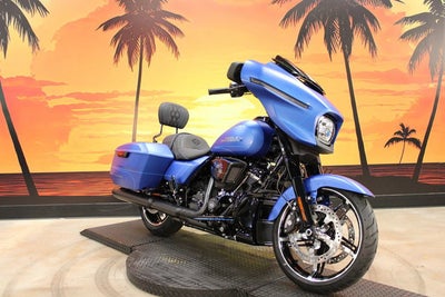 2026 Harley-Davidson Street Glide FLHX