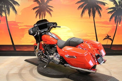 2026 Harley-Davidson Street Glide FLHX