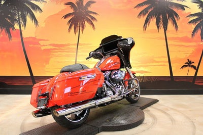 2026 Harley-Davidson Street Glide FLHX