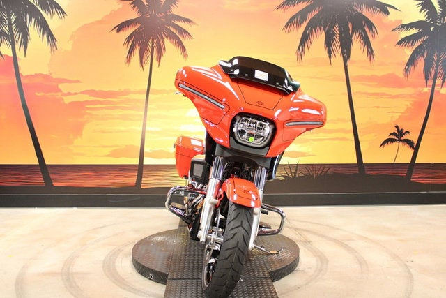 2026 Harley-Davidson Street Glide FLHX