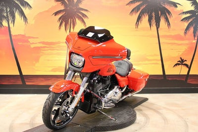 2026 Harley-Davidson Street Glide FLHX