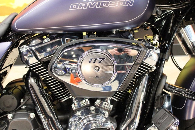 2025 Harley-Davidson FLHX - Street Glide Base