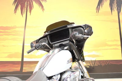 2025 Harley-Davidson FLHX - Street Glide Base