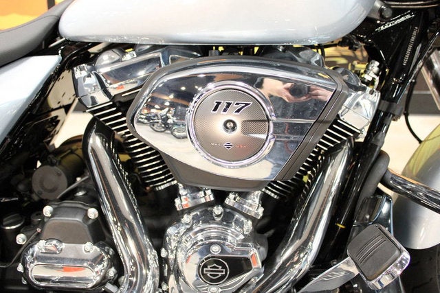 2025 Harley-Davidson FLHX - Street Glide Base