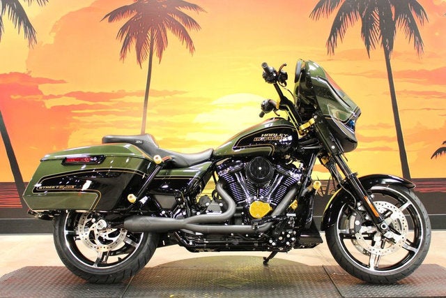 2026 Harley-Davidson Street Glide FLHX