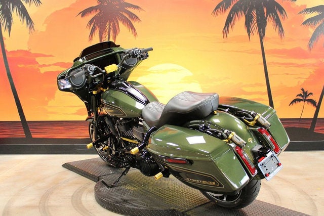 2026 Harley-Davidson Street Glide FLHX