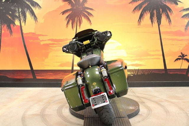 2026 Harley-Davidson Street Glide FLHX