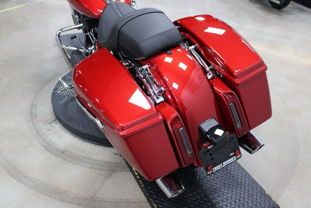 2025 Harley-Davidson FLHX - Street Glide Base