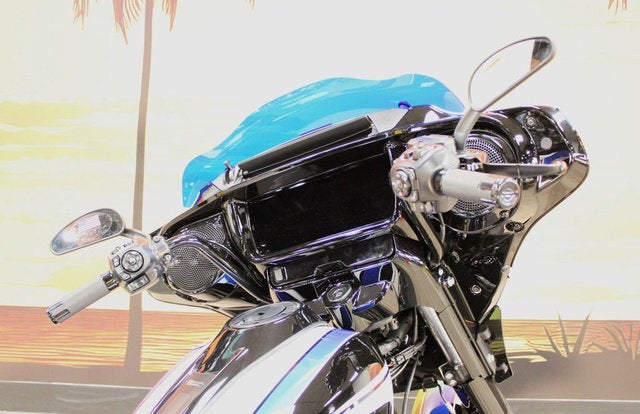2025 Harley-Davidson FLHX - Street Glide Base