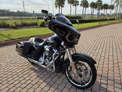 2023 Harley-Davidson Street Glide FLHX