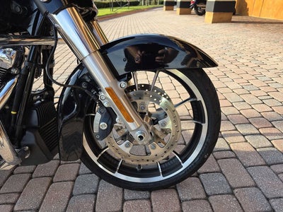 2023 Harley-Davidson Street Glide FLHX