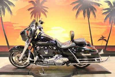2021 Harley-Davidson Street Glide FLHX