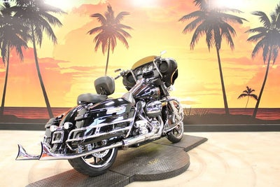 2021 Harley-Davidson Street Glide FLHX