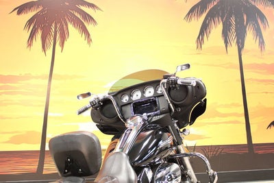 2021 Harley-Davidson Street Glide FLHX