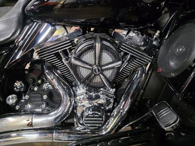 2011 Harley-Davidson FLHX103 - Street Glide Powerpak Base